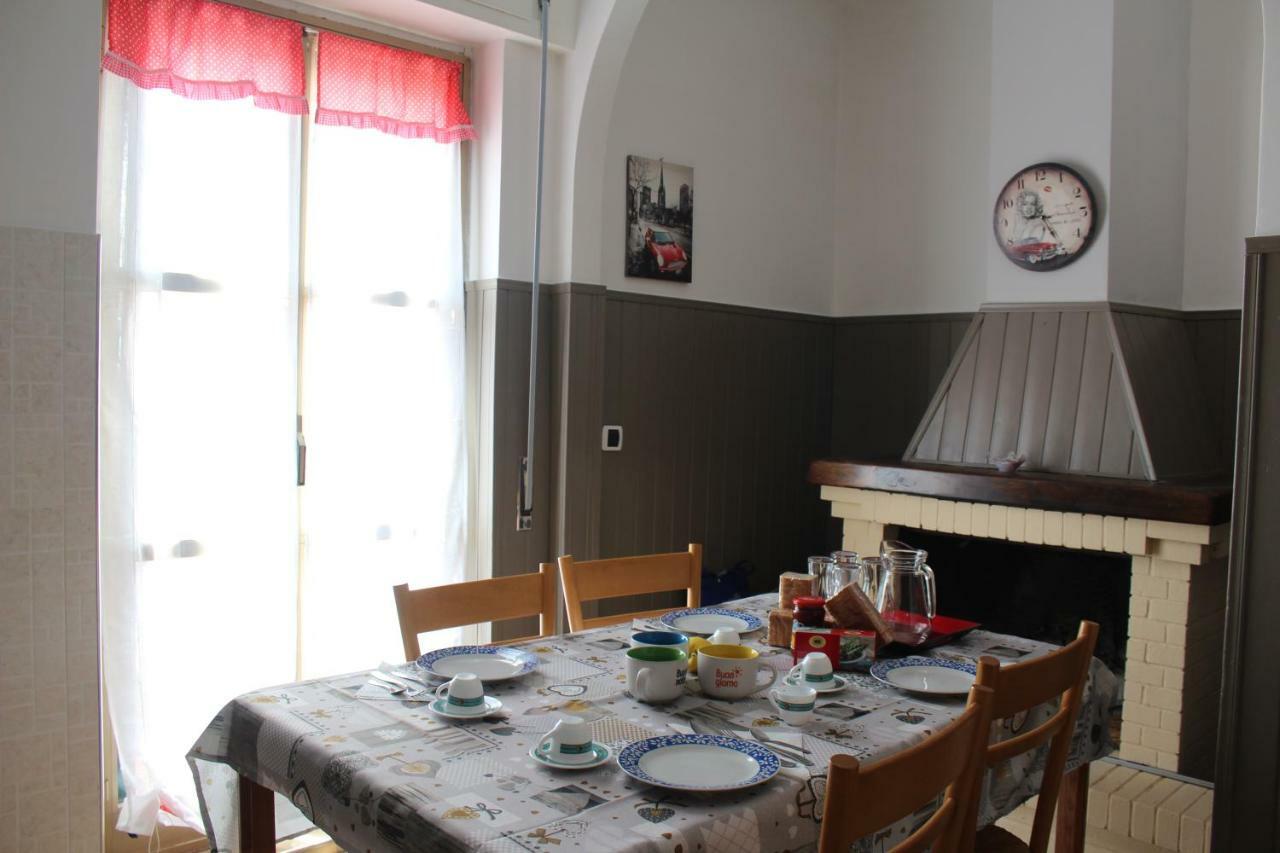Casa Nicolas Рим Экстерьер фото